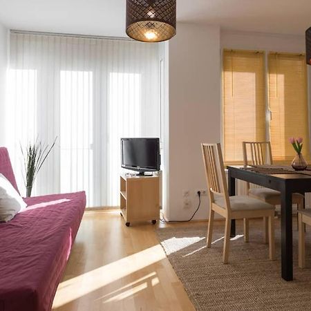 וינה Bright Apartment In Hip & High Quality Neighborhood מראה חיצוני תמונה